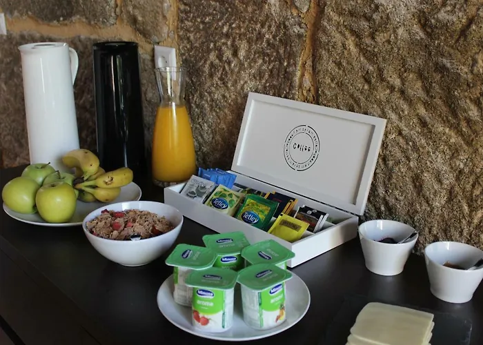 Hostel Casa Do Pinheiro Lagares da Beira