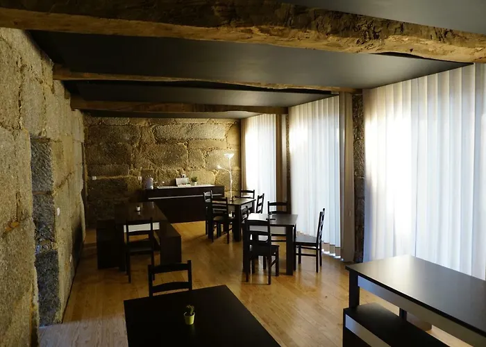 Hostel Casa Do Pinheiro *