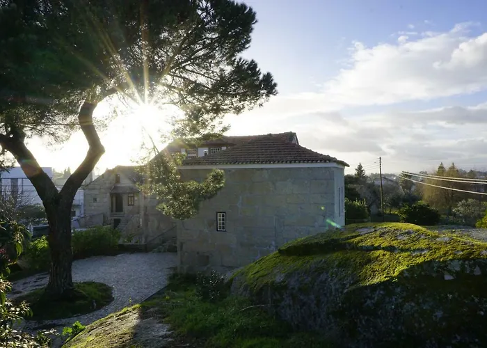 Hostel Casa Do Pinheiro *